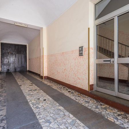 Appartamento In Piazza Adriano In Zona Cenisia ตูริน ภายนอก รูปภาพ